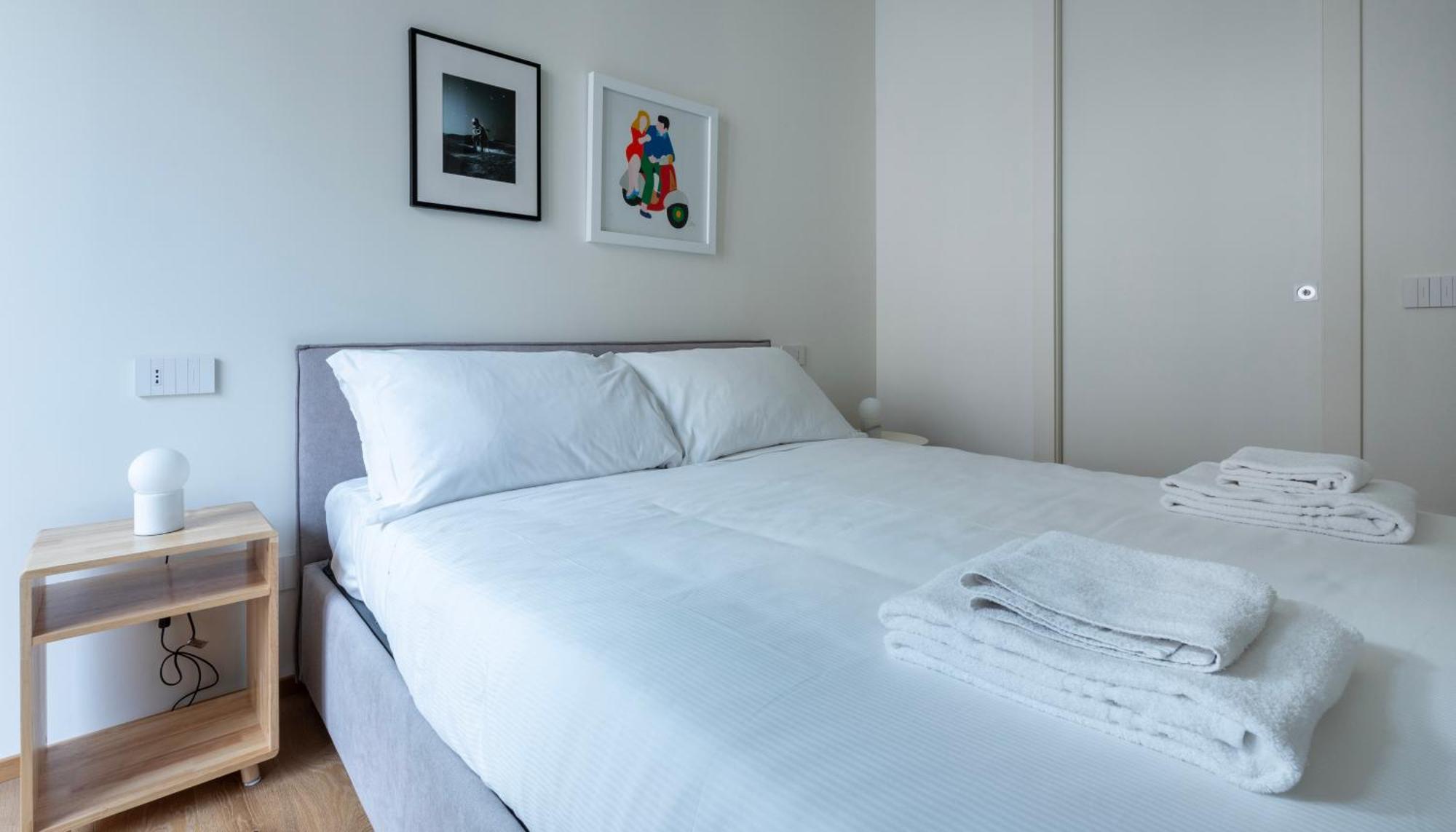 Italianway - Cecchi 18 B Apartment Milan Bagian luar foto