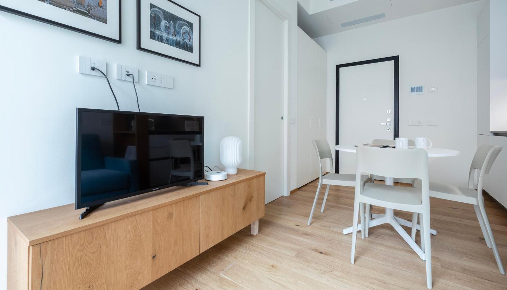 Italianway - Cecchi 18 B Apartment Milan Bagian luar foto